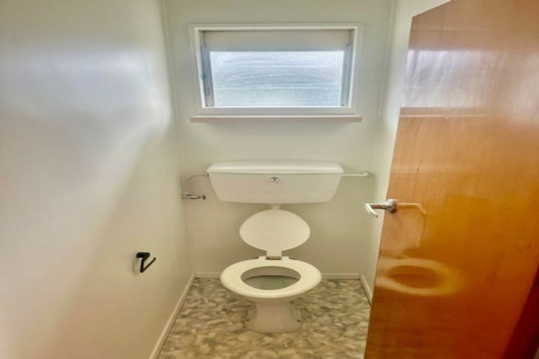 Photo of property in 16 Hyde Street, Clifton, Invercargill, 9812