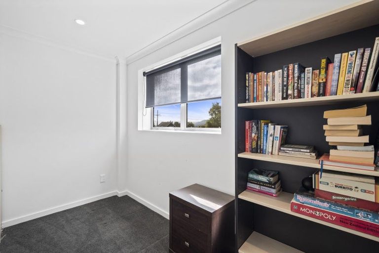 Photo of property in 30 Matipo Avenue, Pomare, Rotorua, 3015