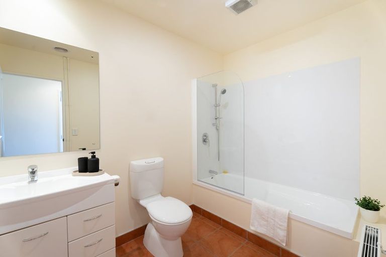 Photo of property in 17 Cheetwood Street, Churton Park, Wellington, 6037