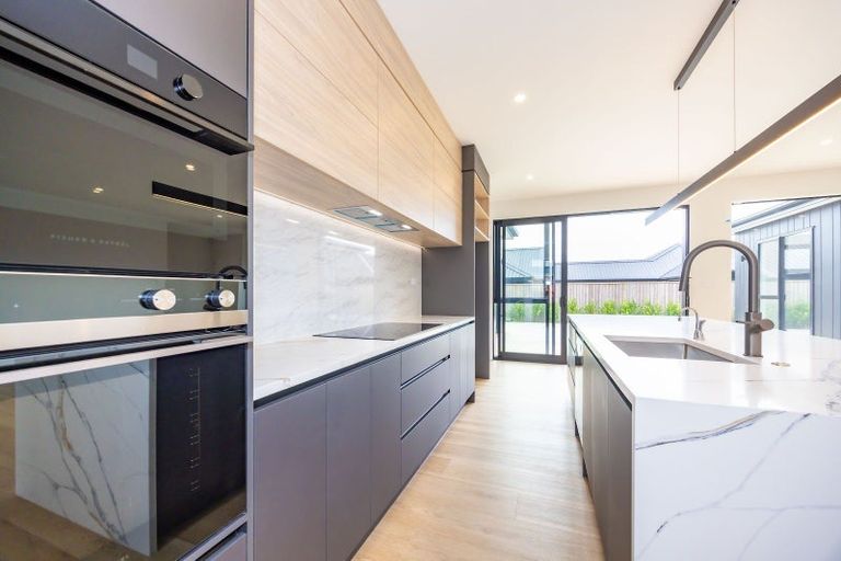 Photo of property in 25 Anehana Place, Stanmore Bay, Whangaparaoa, 0932