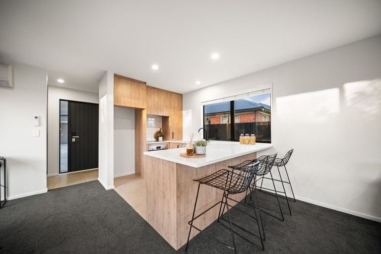 Photo of property in 1/214 Barrington Street, Somerfield, Christchurch, 8024