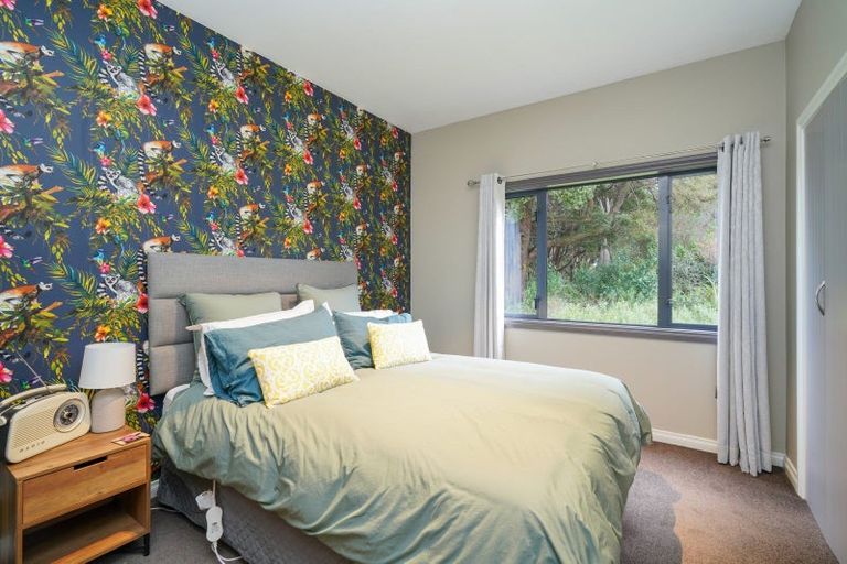 Photo of property in 21 Allan Street, Otatara, Invercargill, 9879