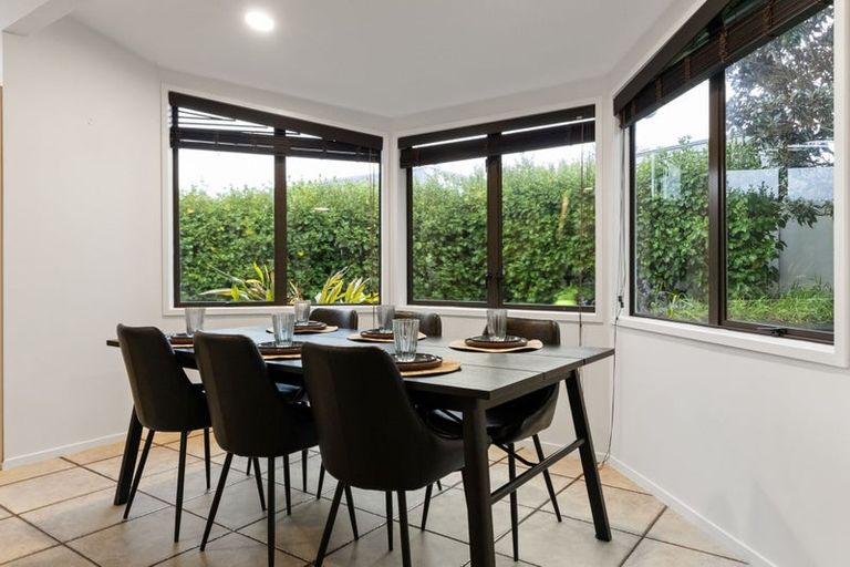 Photo of property in 5 Bramley Drive, Rototuna, Hamilton, 3210