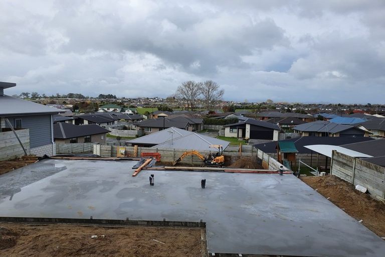 Photo of property in 39 Shrule Place, Huntington, Hamilton, 3210