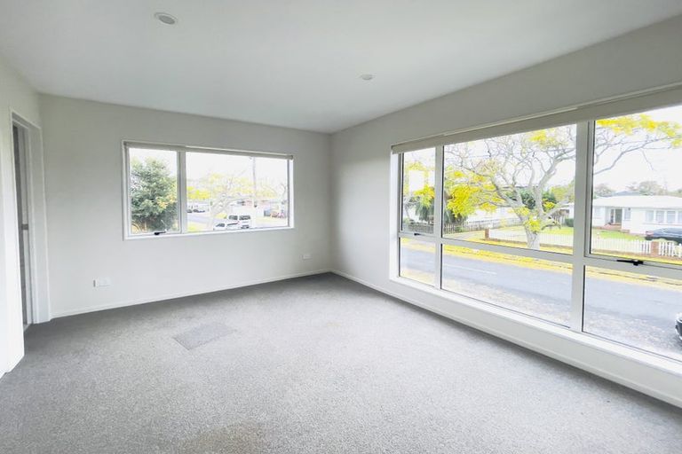Photo of property in 1/49 Gloucester Road, Manurewa, Auckland, 2102