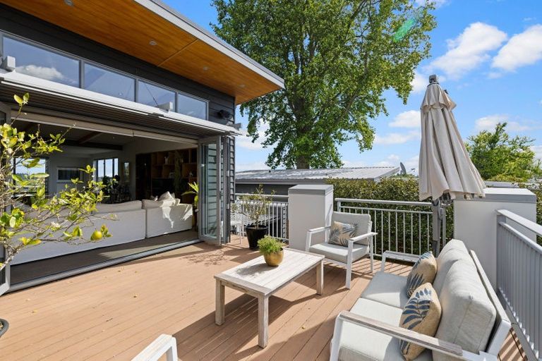 Photo of property in 16a Hall Street, Cambridge, 3434