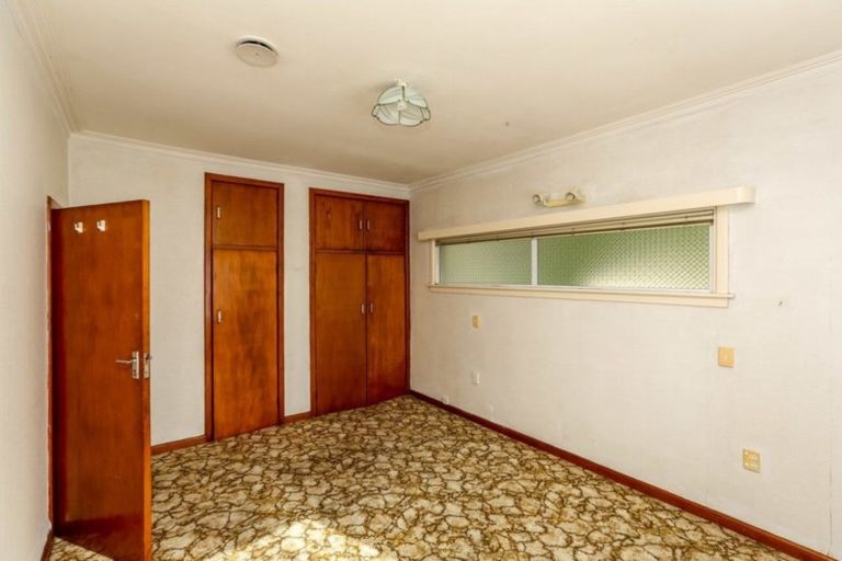 Photo of property in 30 Clawton Street, Westown, New Plymouth, 4310