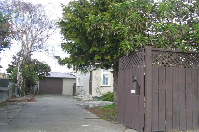 Photo of property in 728 Tremaine Avenue, Palmerston North, 4414