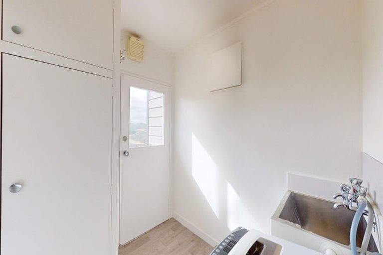 Photo of property in 21 Halifax Street, Kingston, Wellington, 6021