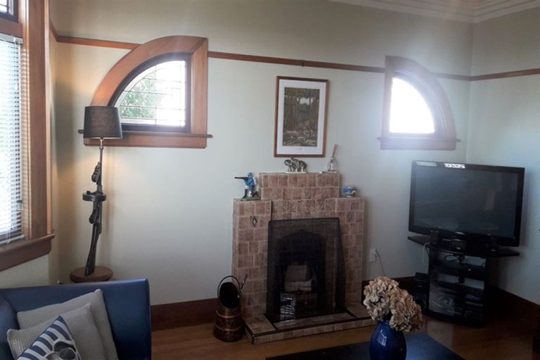 Photo of property in 14 Clyde Street, Oamaru North, Oamaru, 9400