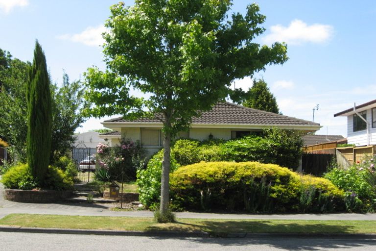 Photo of property in 26 Ansonby Street, Russley, Christchurch, 8042