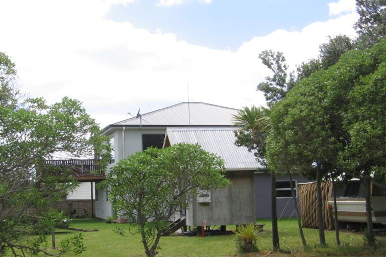 Photo of property in 487 Seaforth Road, Bowentown, Waihi Beach, 3177