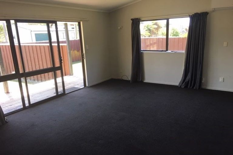 Photo of property in 8 Nihoriki Street, Koutu, Rotorua, 3010