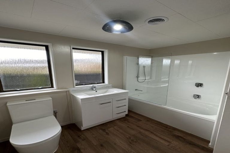 Photo of property in 2/25 Cicada Place, Hei Hei, Christchurch, 8042