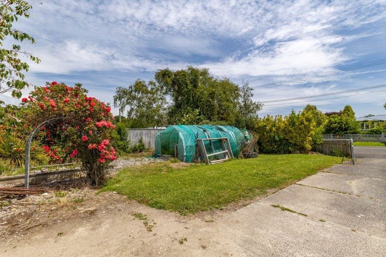 Photo of property in 14 Ngareta Street, Marton, 4710