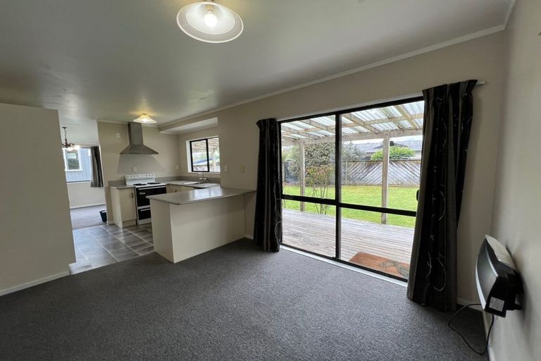 Photo of property in 5 Essendon Court, Glenview, Hamilton, 3206