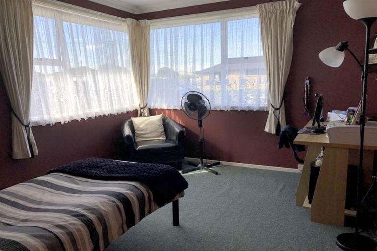 Photo of property in 64 Ross Street, Grasmere, Invercargill, 9810