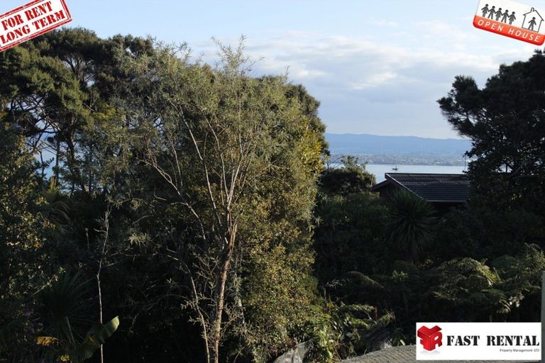 Photo of property in 132 Rangatira Road, Beach Haven, Auckland, 0626