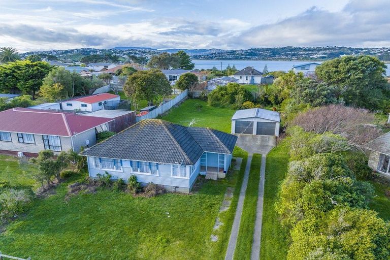 Photo of property in 58 Ngatitoa Street, Takapuwahia, Porirua, 5022