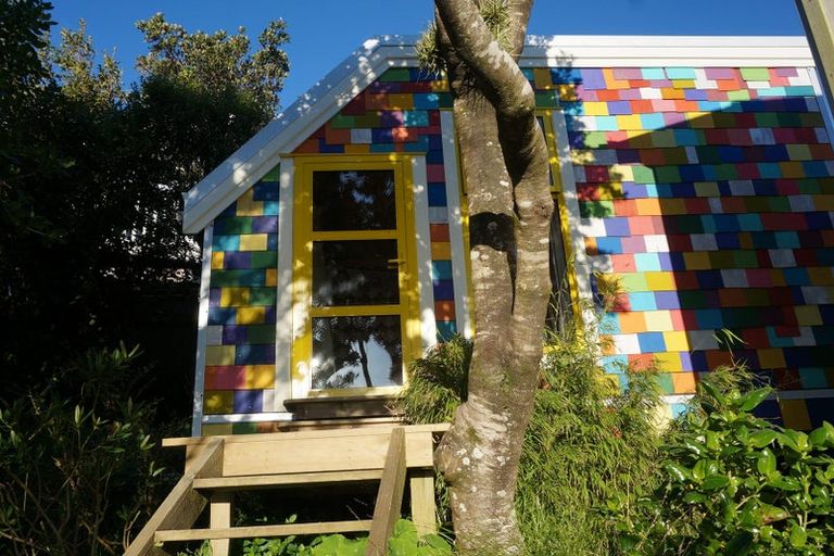 Photo of property in 131a Cockayne Road, Khandallah, Wellington, 6035