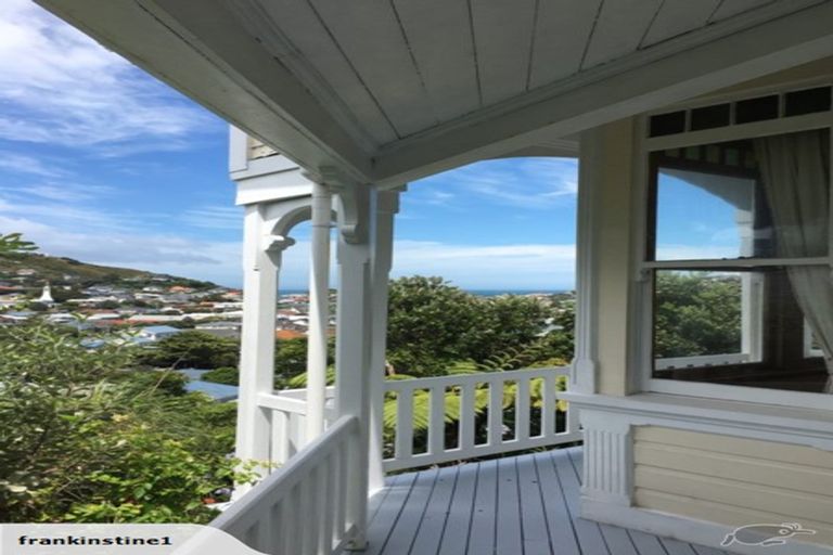 Photo of property in 133 Eden Street, Island Bay, Wellington, 6023