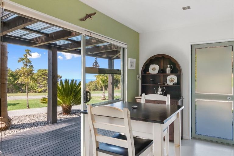 Photo of property in 556 Boat Harbour Road, Whenuakite, Whitianga, 3591