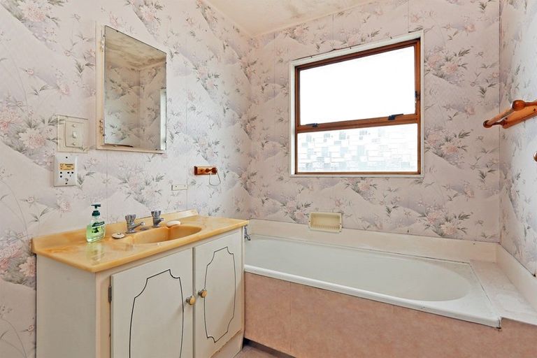 Photo of property in 813a Churchill Street, Akina, Hastings, 4122