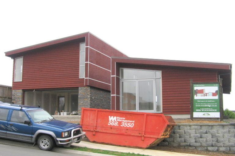 Photo of property in 42 Cedarwood Street, Woodridge, Wellington, 6037
