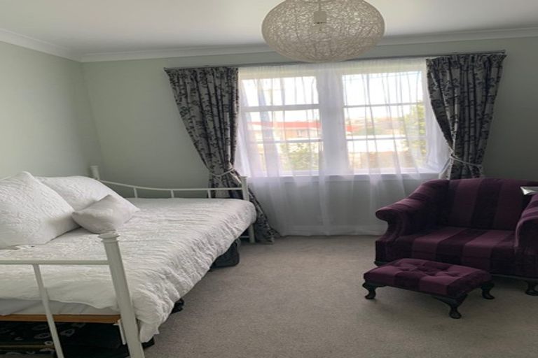 Photo of property in 67 Valentine Street, Papakura, 2110