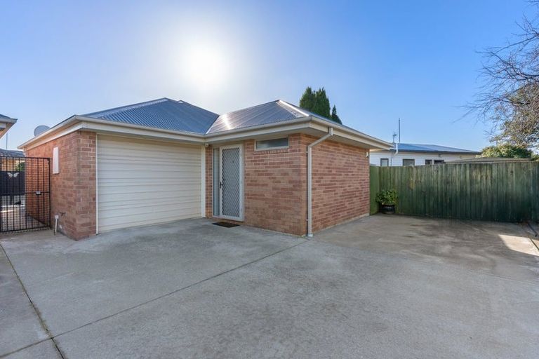 Photo of property in 5/37 Oakhampton Street, Hornby, Christchurch, 8042