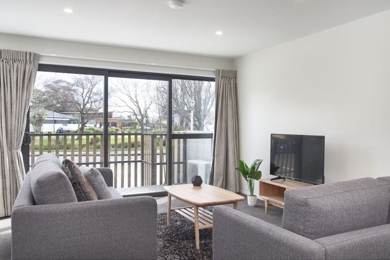 Photo of property in Riverena Flats, 377 Barbadoes Street, Christchurch Central, Christchurch, 8011