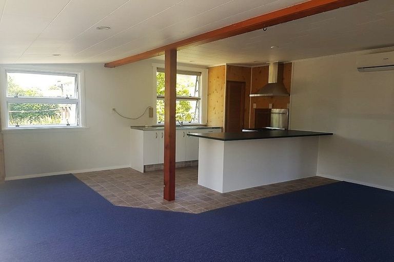 Photo of property in 21 Lorna Street, Lynmouth, New Plymouth, 4310