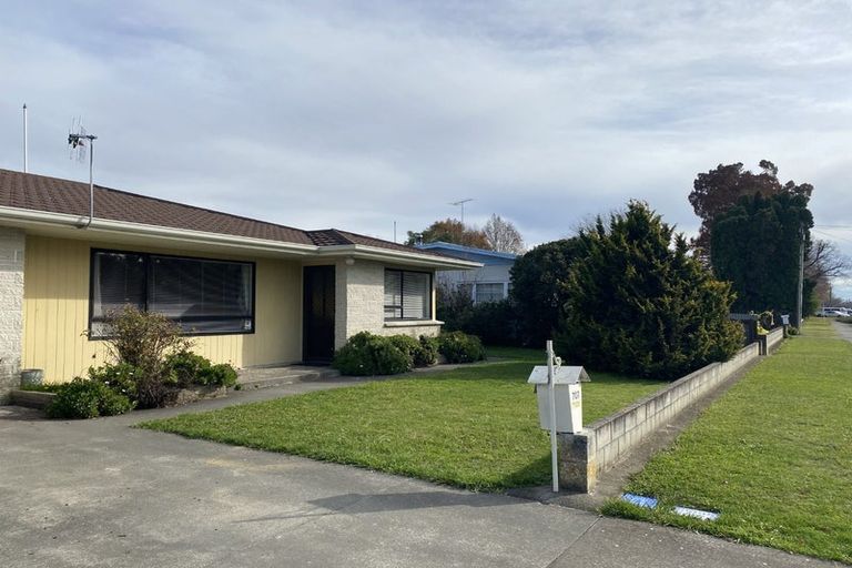 Photo of property in 4/707 Avenue Road East, Parkvale, Hastings, 4122