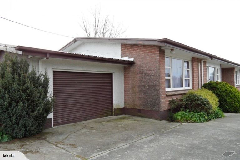 Photo of property in 10 Railway Esplanade, East Gore, Gore, 9710