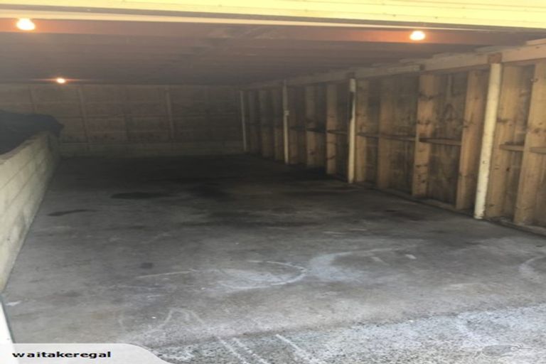 Photo of property in 28 Rothesay Place, Dinsdale, Hamilton, 3204