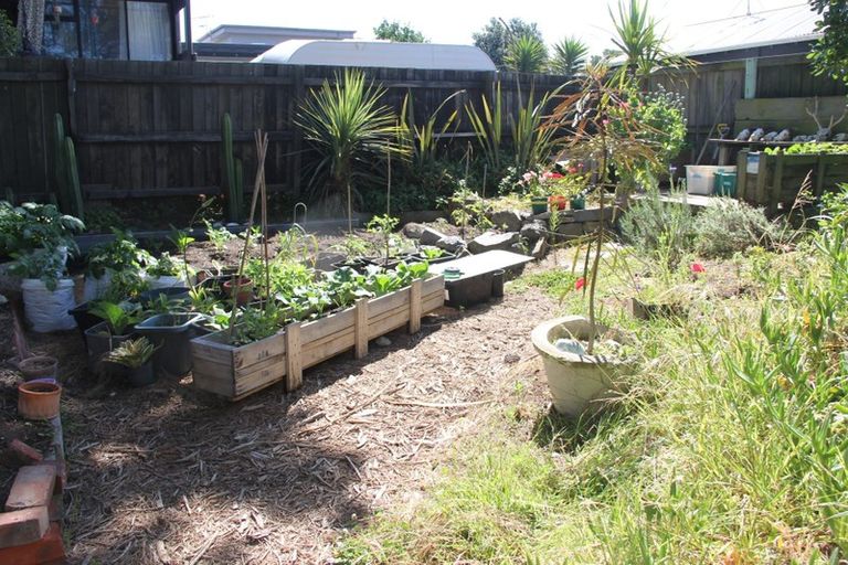 Photo of property in 318 Marine Parade, New Brighton, Christchurch, 8061