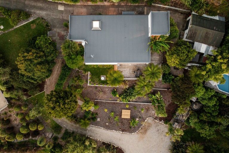 Photo of property in 6 Korepo Road, Ruby Bay, Upper Moutere, 7173