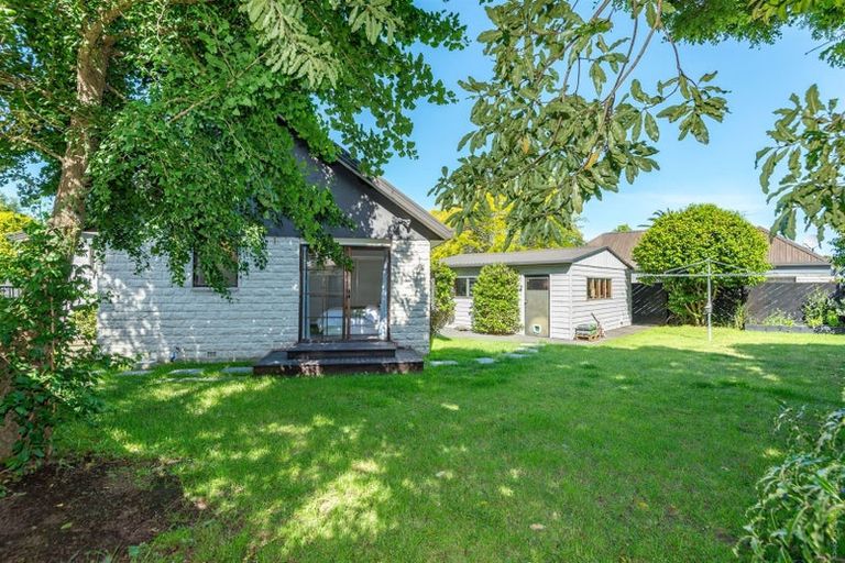 Photo of property in 62 Solomon Avenue, Redwood, Christchurch, 8051