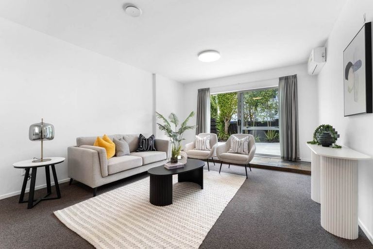 Photo of property in 95 Awaruku Road, Torbay, Auckland, 0630