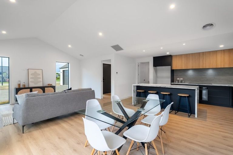 Photo of property in 145 Silver Peaks Drive, West Melton, 7618