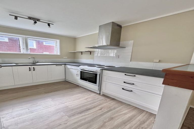 Photo of property in 2/51 Rajkot Terrace, Broadmeadows, Wellington, 6035