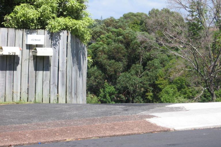 Photo of property in 2/70 Glamorgan Drive, Torbay, Auckland, 0630