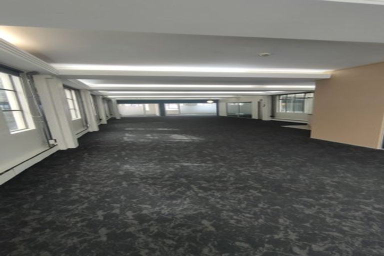 Photo of property in 124 Featherston Street, Palmerston North, 4410