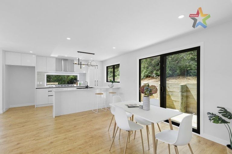 Photo of property in 3 Te Ara O Tahumate, Stokes Valley, 5019