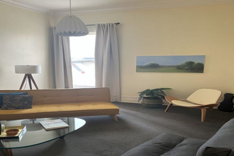 Photo of property in 8 Davis Street, Thorndon, Wellington, 6011