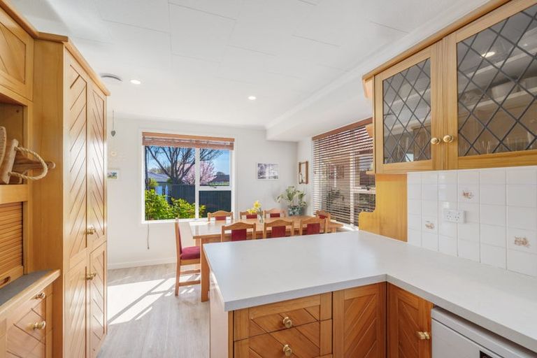 Photo of property in 52 Gardiners Road, Bishopdale, Christchurch, 8051