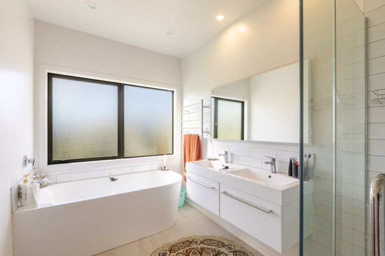 Photo of property in 7b Stock Road, Otane, 4276