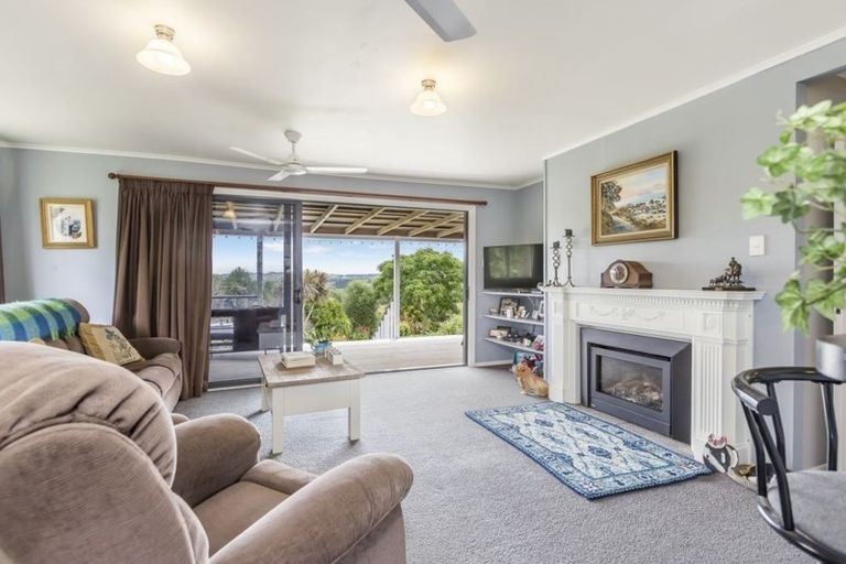 Photo of property in 306 Oneriri Road, Kaiwaka, 0573