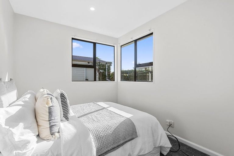 Photo of property in 1/39 Richill Street, Belfast, Christchurch, 8051