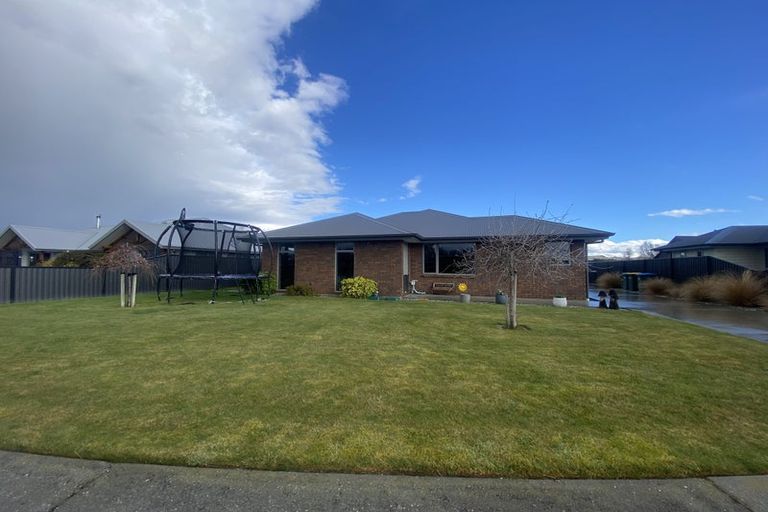 Photo of property in 14 Plunket Street, Omakau, 9376